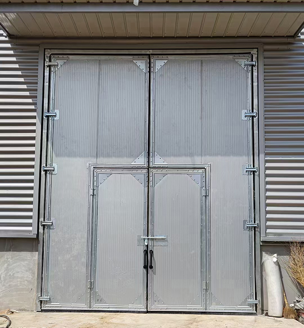 红山街道工业平开门