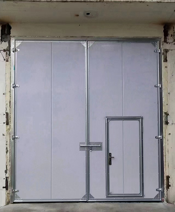 红山街道工业平开门