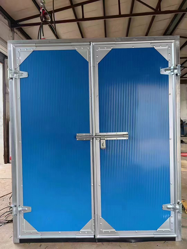 红山街道工业平开门