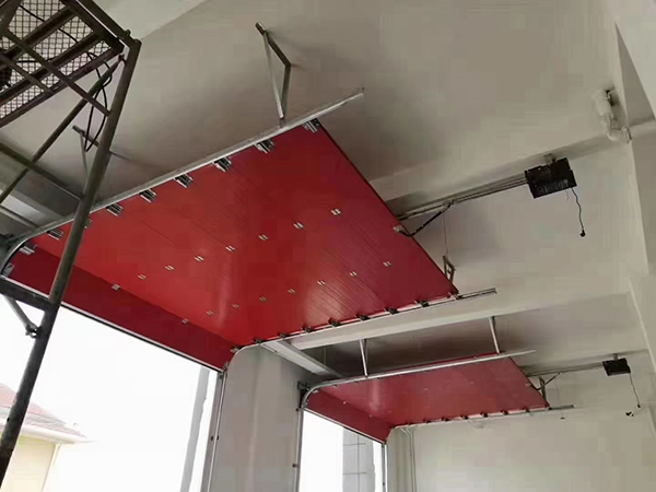 红山街道工业翻板门