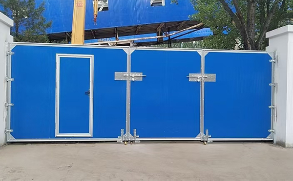 红山街道工业平开门