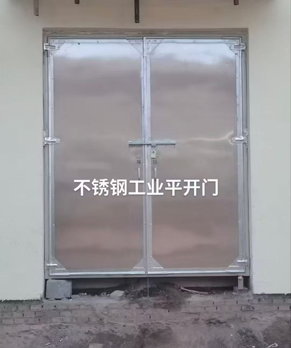 不锈钢红山街道工业平开门在现代工业场景中的应用实践